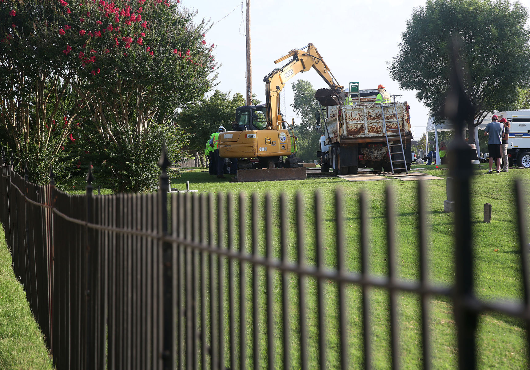 Mass graves search